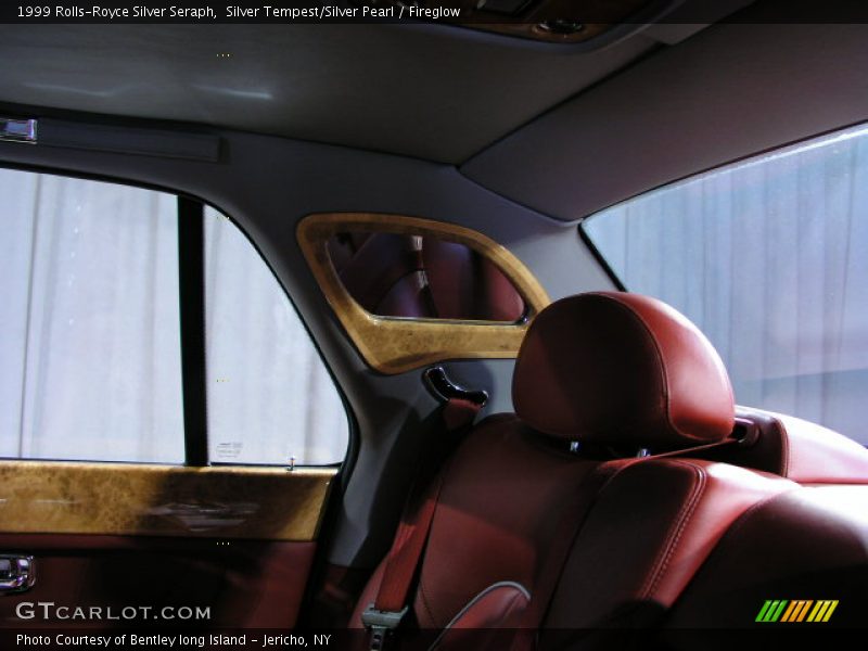Silver Tempest/Silver Pearl / Fireglow 1999 Rolls-Royce Silver Seraph