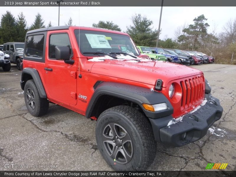 Front 3/4 View of 2019 Wrangler Sport 4x4