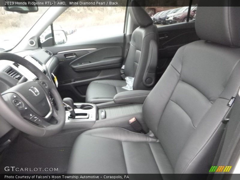 Front Seat of 2019 Ridgeline RTL-T AWD