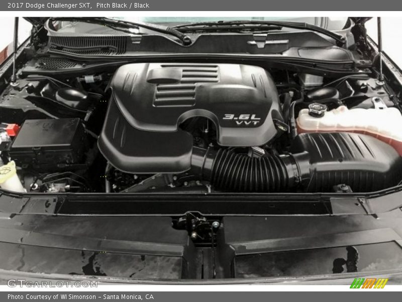 Pitch Black / Black 2017 Dodge Challenger SXT