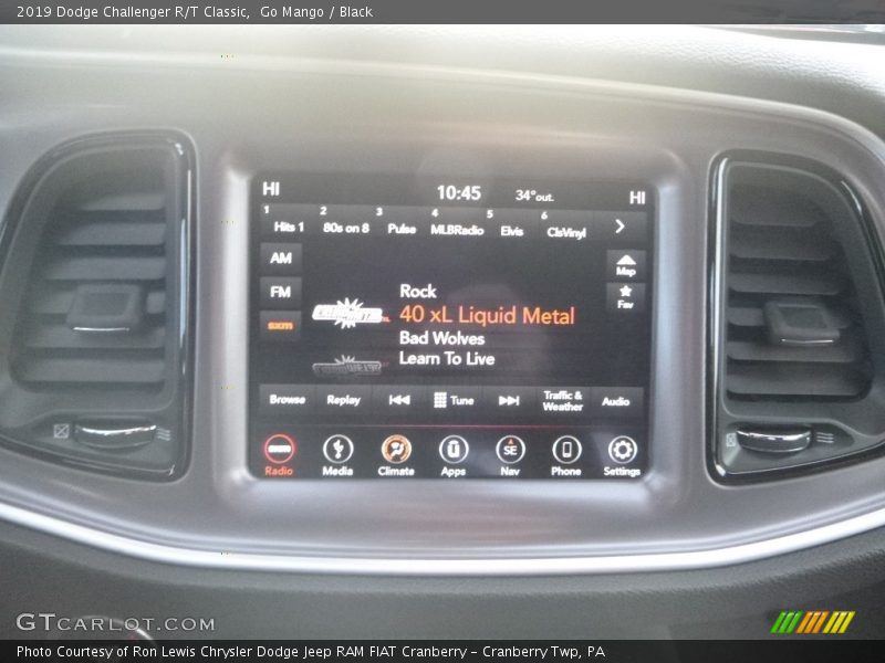 Go Mango / Black 2019 Dodge Challenger R/T Classic