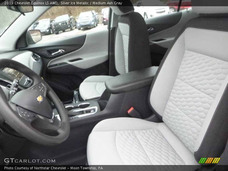 Silver Ice Metallic / Medium Ash Gray 2019 Chevrolet Equinox LS AWD