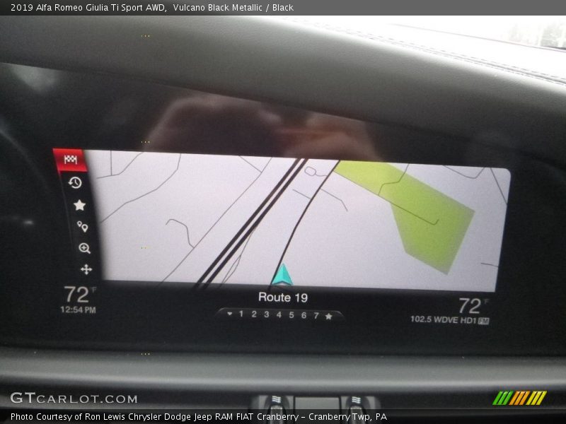 Vulcano Black Metallic / Black 2019 Alfa Romeo Giulia Ti Sport AWD