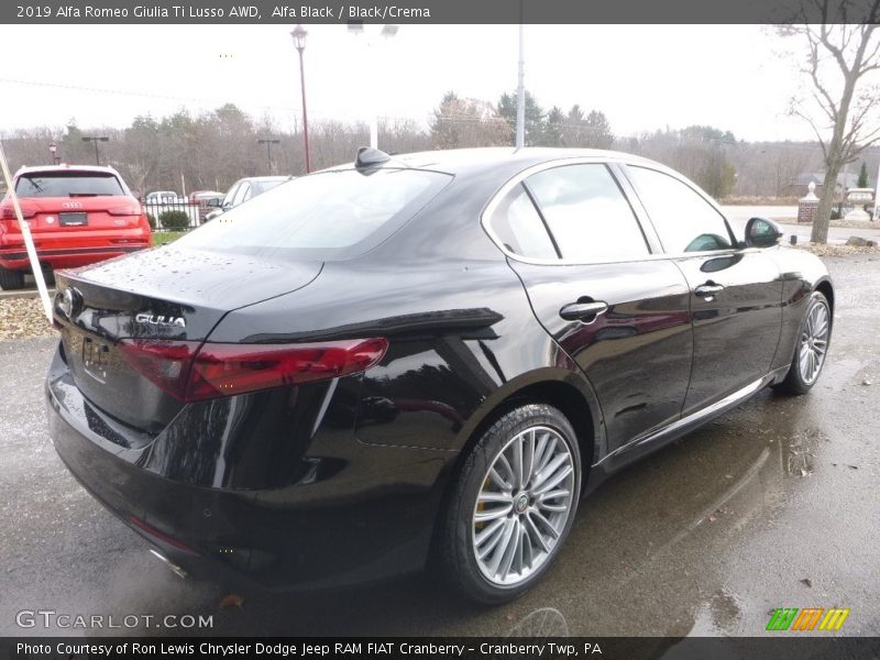 Alfa Black / Black/Crema 2019 Alfa Romeo Giulia Ti Lusso AWD