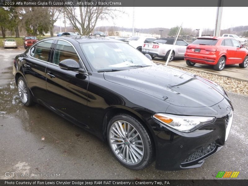 Alfa Black / Black/Crema 2019 Alfa Romeo Giulia Ti Lusso AWD