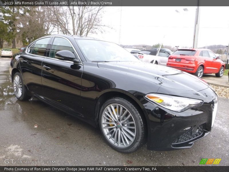 Alfa Black / Black/Crema 2019 Alfa Romeo Giulia Ti Lusso AWD