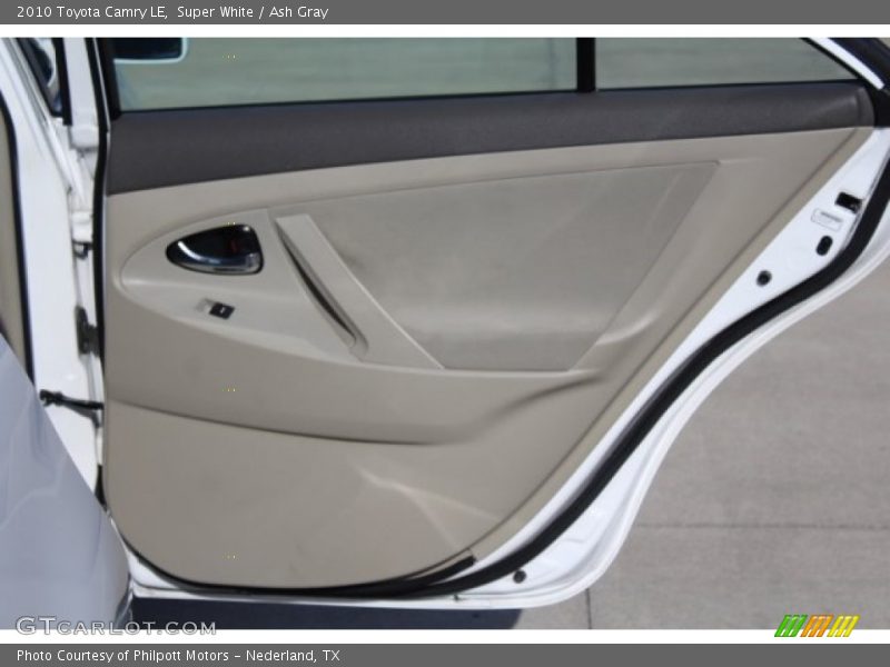 Super White / Ash Gray 2010 Toyota Camry LE