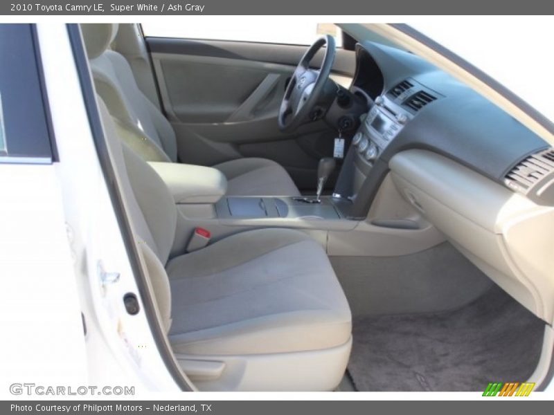 Super White / Ash Gray 2010 Toyota Camry LE