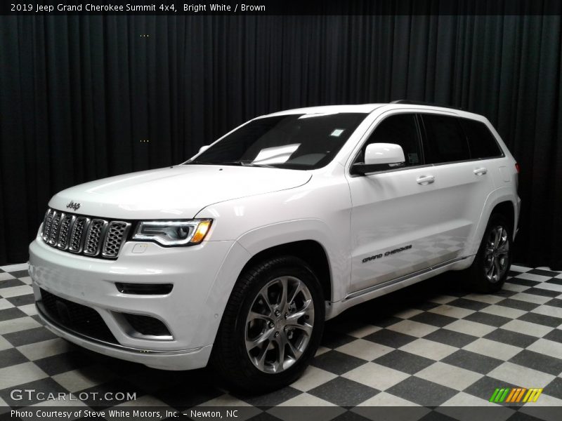 Bright White / Brown 2019 Jeep Grand Cherokee Summit 4x4