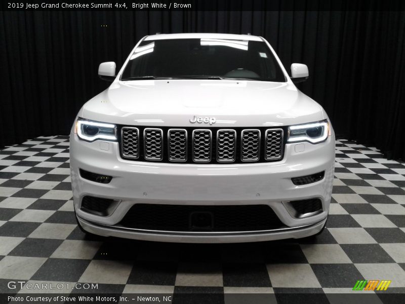 Bright White / Brown 2019 Jeep Grand Cherokee Summit 4x4