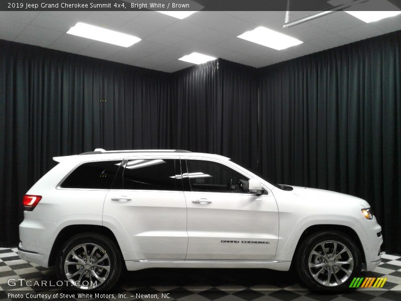 Bright White / Brown 2019 Jeep Grand Cherokee Summit 4x4