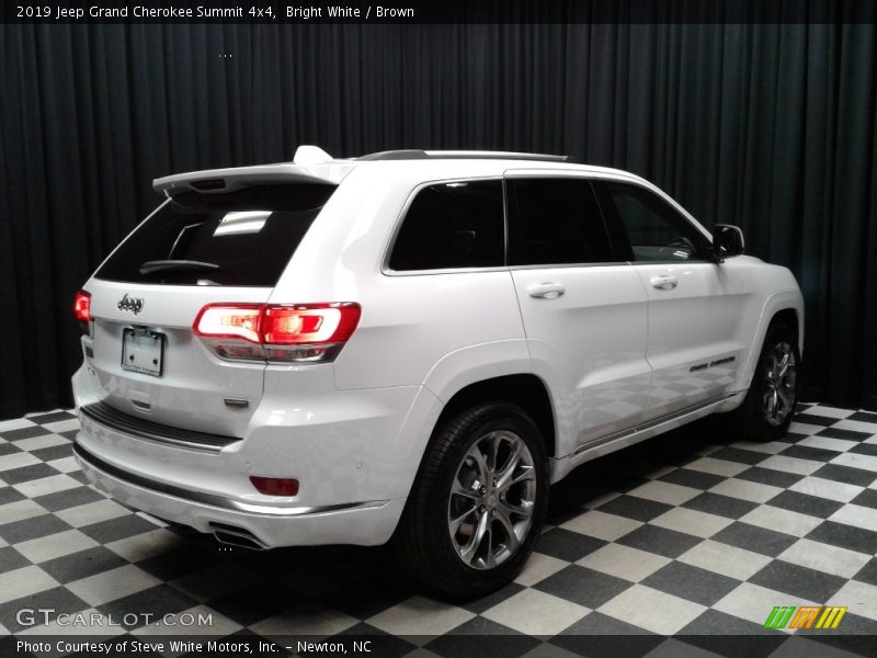 Bright White / Brown 2019 Jeep Grand Cherokee Summit 4x4
