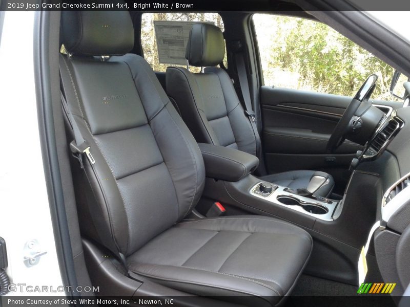 Bright White / Brown 2019 Jeep Grand Cherokee Summit 4x4