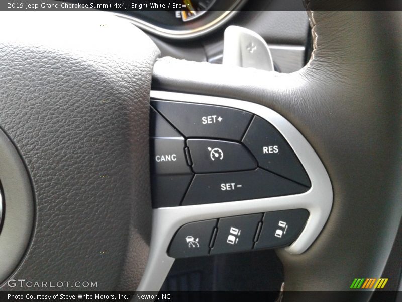 Bright White / Brown 2019 Jeep Grand Cherokee Summit 4x4