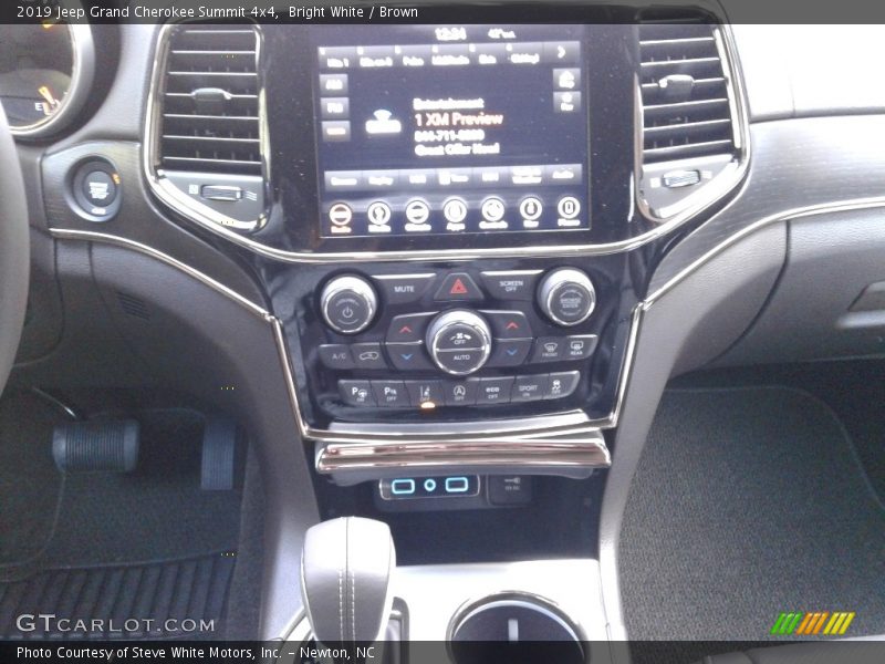 Bright White / Brown 2019 Jeep Grand Cherokee Summit 4x4
