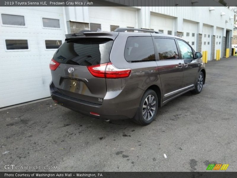 Predawn Gray Mica / Ash 2019 Toyota Sienna XLE