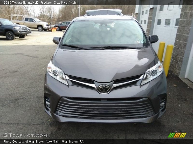 Predawn Gray Mica / Ash 2019 Toyota Sienna XLE