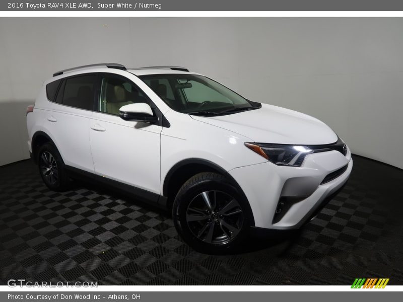 Super White / Nutmeg 2016 Toyota RAV4 XLE AWD