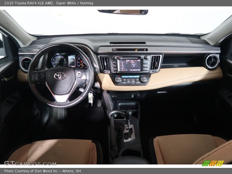 Super White / Nutmeg 2016 Toyota RAV4 XLE AWD