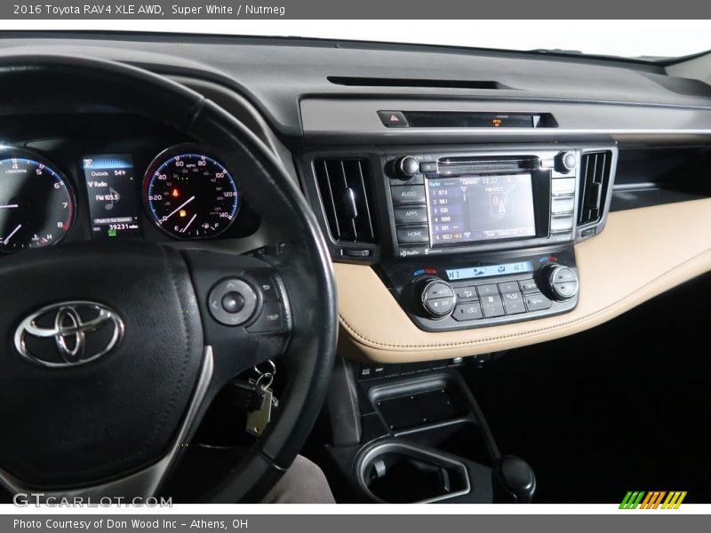 Super White / Nutmeg 2016 Toyota RAV4 XLE AWD