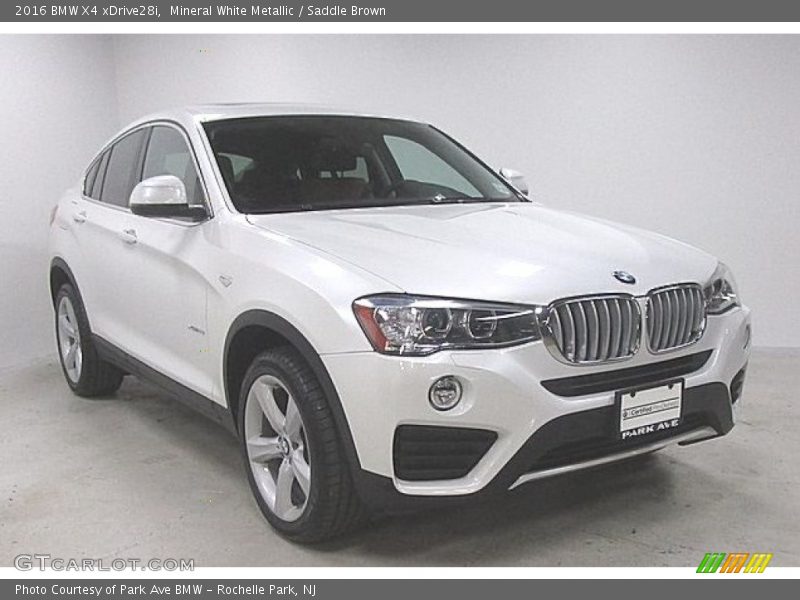 Mineral White Metallic / Saddle Brown 2016 BMW X4 xDrive28i