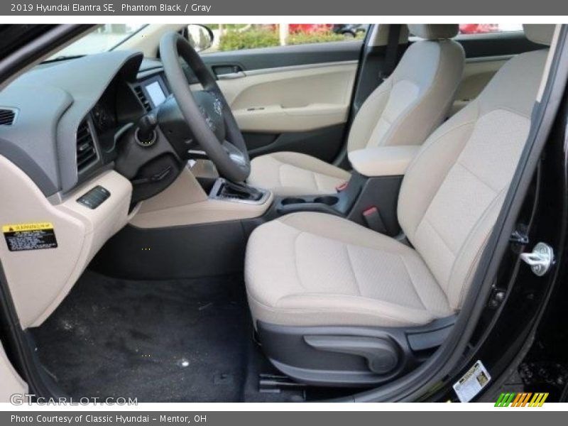 Phantom Black / Gray 2019 Hyundai Elantra SE