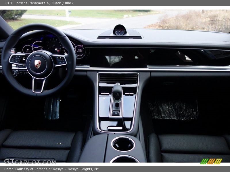 Black / Black 2018 Porsche Panamera 4