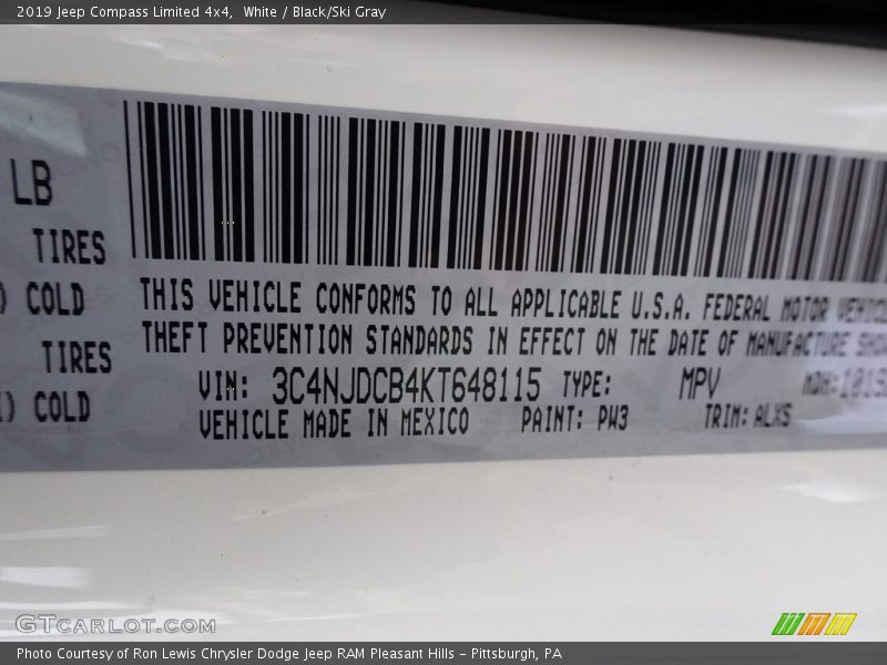 White / Black/Ski Gray 2019 Jeep Compass Limited 4x4