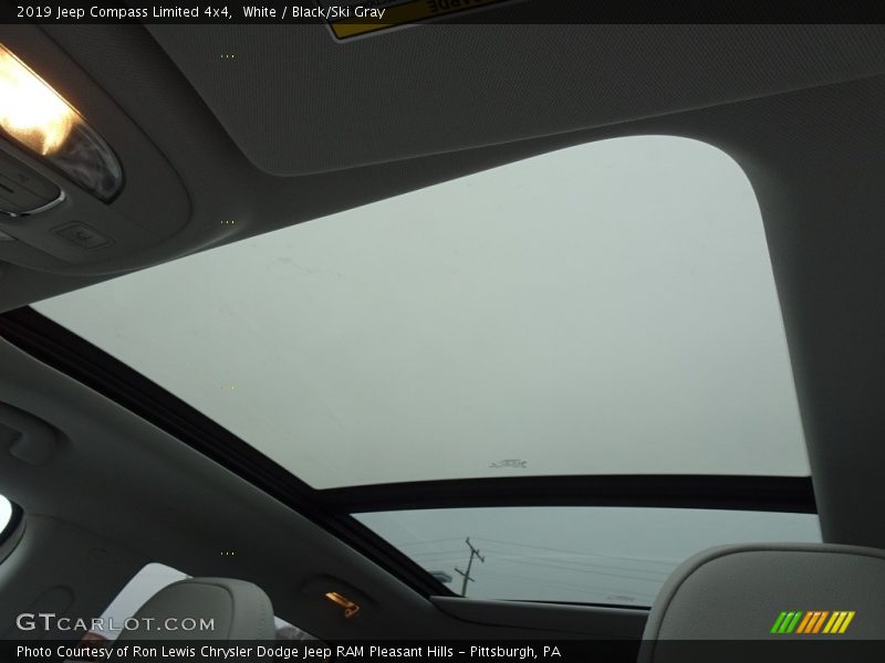 White / Black/Ski Gray 2019 Jeep Compass Limited 4x4