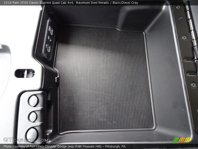 Maximum Steel Metallic / Black/Diesel Gray 2019 Ram 1500 Classic Express Quad Cab 4x4