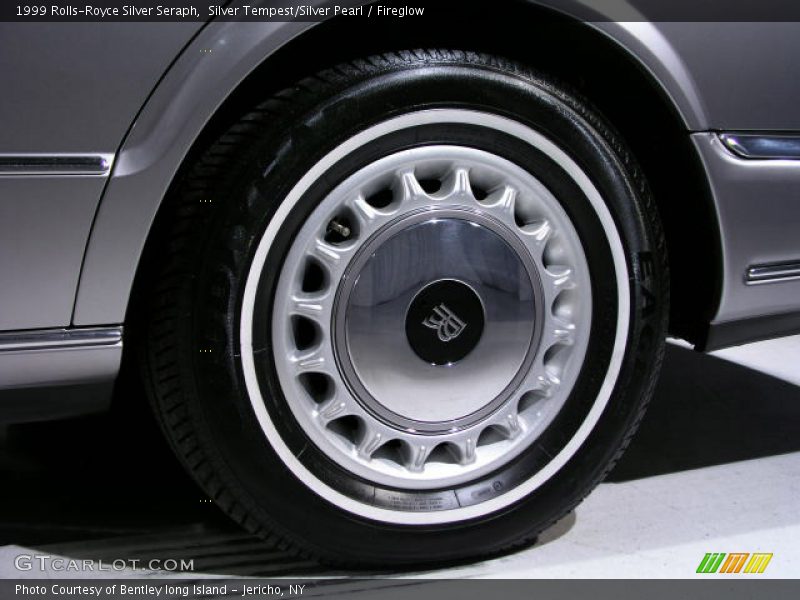 Silver Tempest/Silver Pearl / Fireglow 1999 Rolls-Royce Silver Seraph