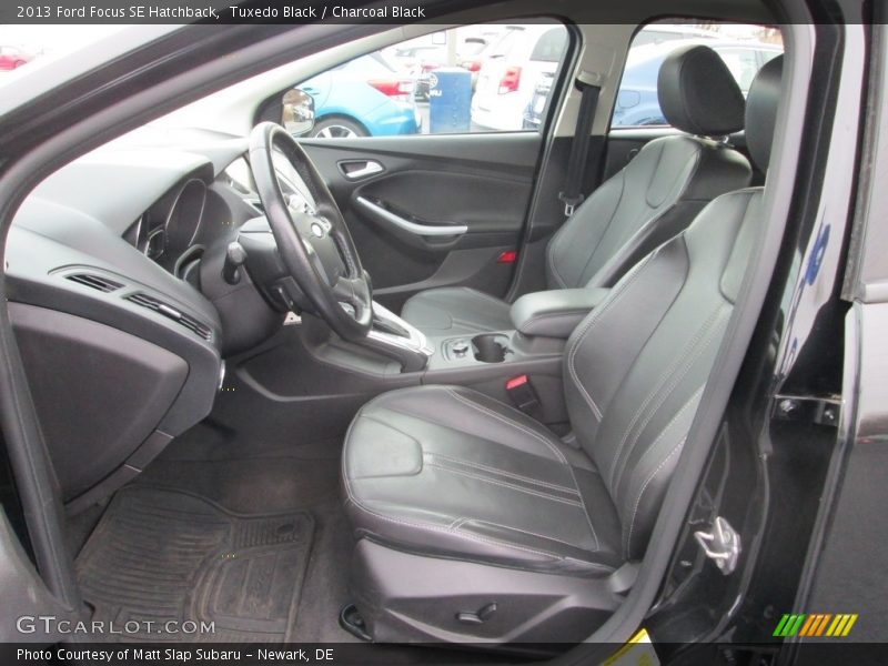 Tuxedo Black / Charcoal Black 2013 Ford Focus SE Hatchback