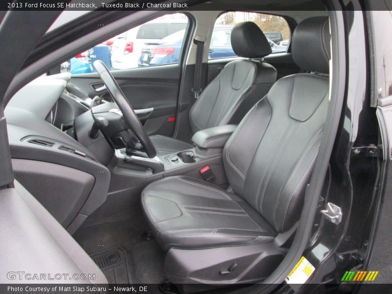 Tuxedo Black / Charcoal Black 2013 Ford Focus SE Hatchback