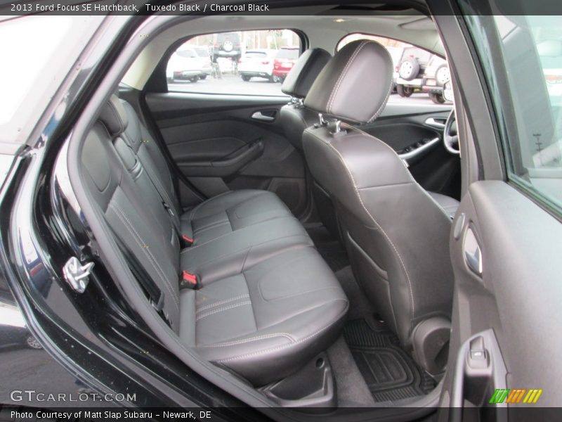 Tuxedo Black / Charcoal Black 2013 Ford Focus SE Hatchback
