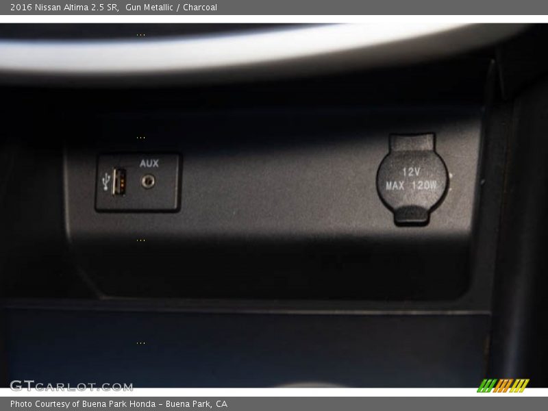 Gun Metallic / Charcoal 2016 Nissan Altima 2.5 SR