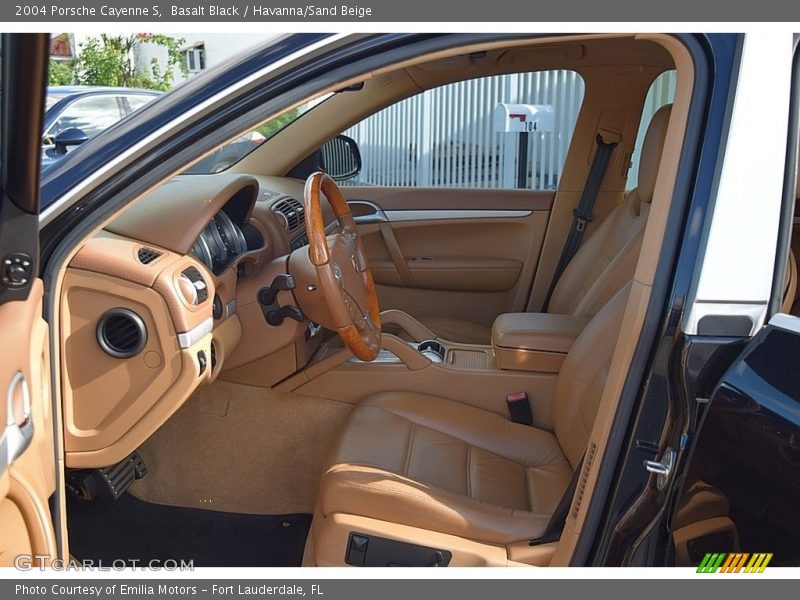 Basalt Black / Havanna/Sand Beige 2004 Porsche Cayenne S