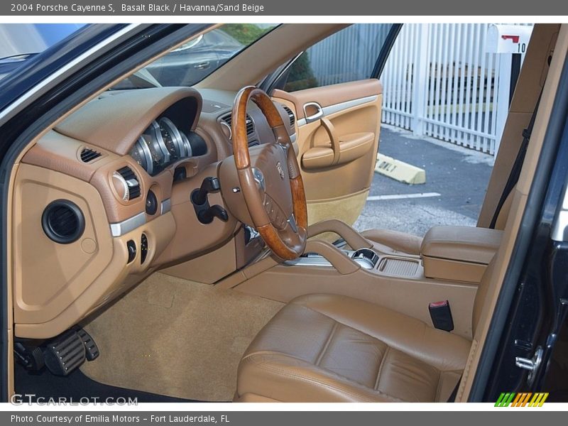 Basalt Black / Havanna/Sand Beige 2004 Porsche Cayenne S