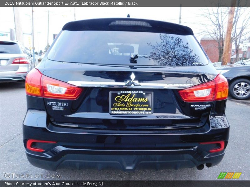 Labrador Black Metallic / Black 2018 Mitsubishi Outlander Sport ES AWC
