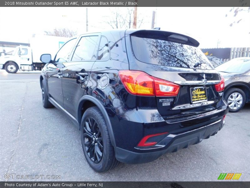 Labrador Black Metallic / Black 2018 Mitsubishi Outlander Sport ES AWC