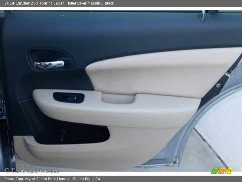 Billet Silver Metallic / Black 2014 Chrysler 200 Touring Sedan