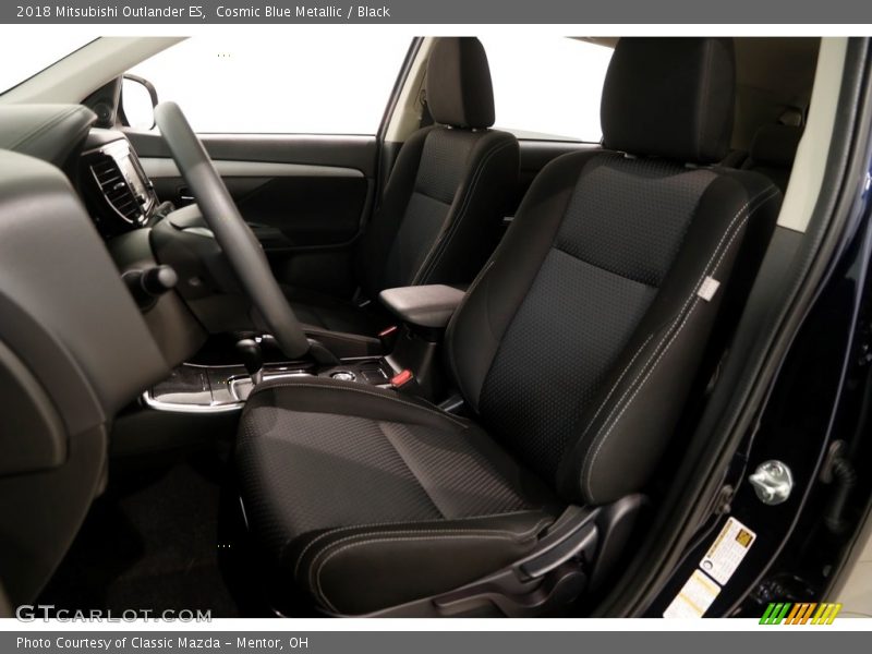 Front Seat of 2018 Outlander ES