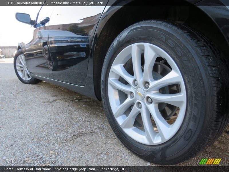 Mosaic Black Metallic / Jet Black 2016 Chevrolet Malibu LT