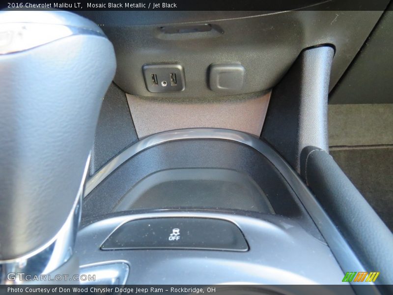 Mosaic Black Metallic / Jet Black 2016 Chevrolet Malibu LT