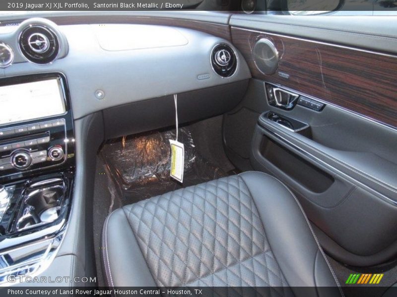 Front Seat of 2019 XJ XJL Portfolio