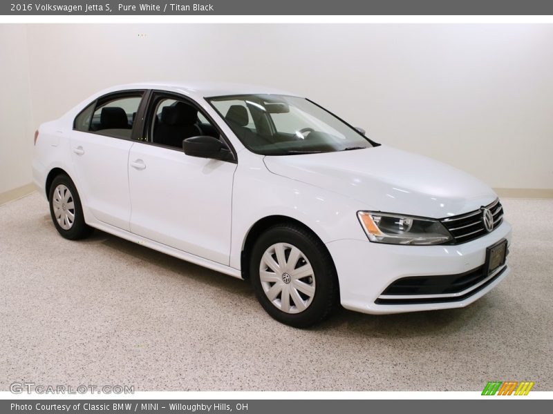 Pure White / Titan Black 2016 Volkswagen Jetta S