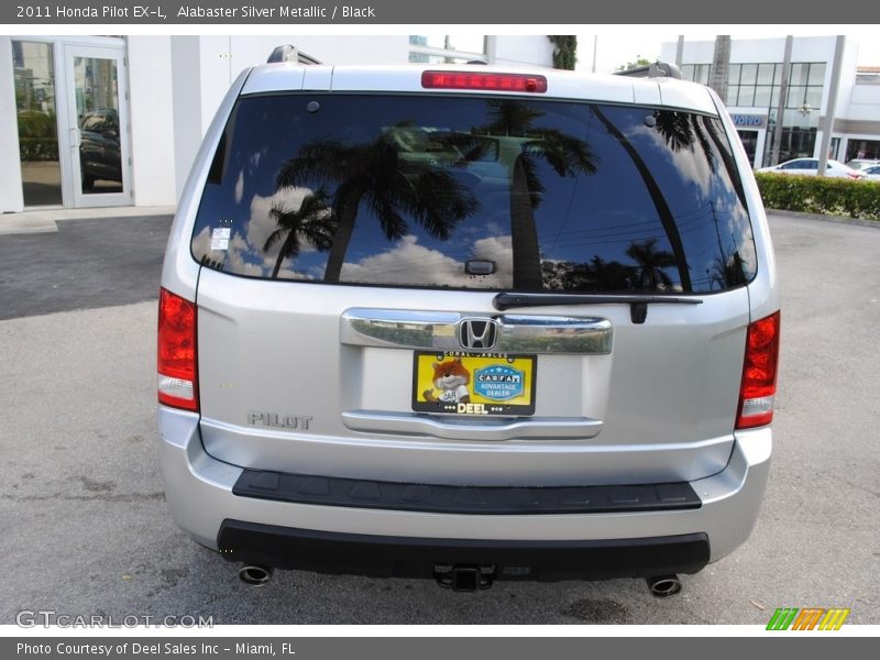 Alabaster Silver Metallic / Black 2011 Honda Pilot EX-L