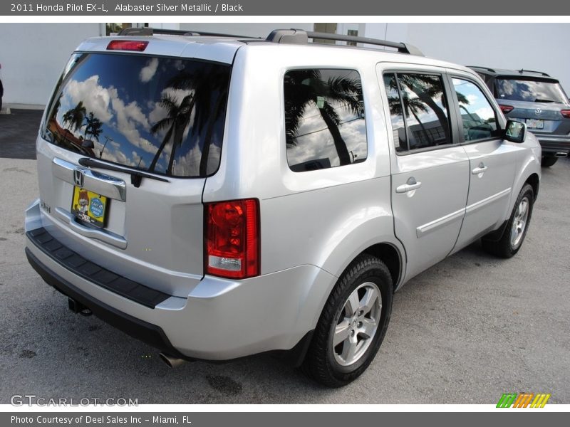 Alabaster Silver Metallic / Black 2011 Honda Pilot EX-L