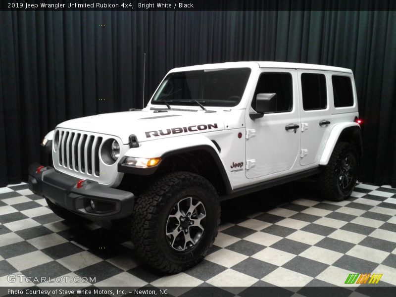 Bright White / Black 2019 Jeep Wrangler Unlimited Rubicon 4x4
