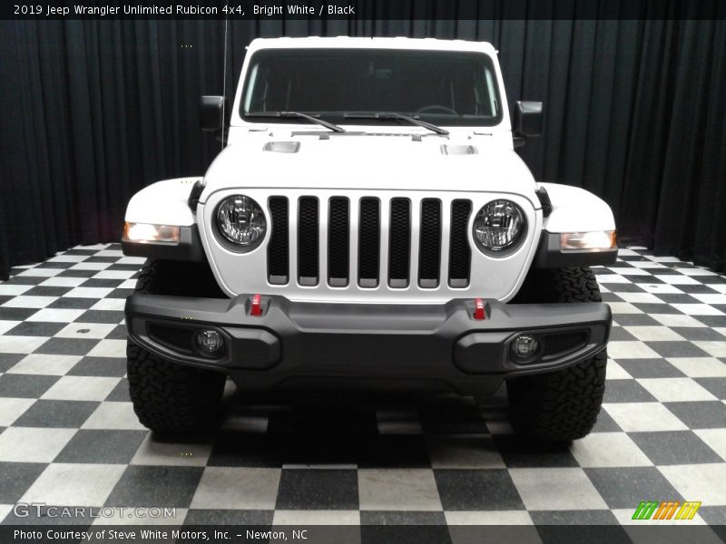 Bright White / Black 2019 Jeep Wrangler Unlimited Rubicon 4x4
