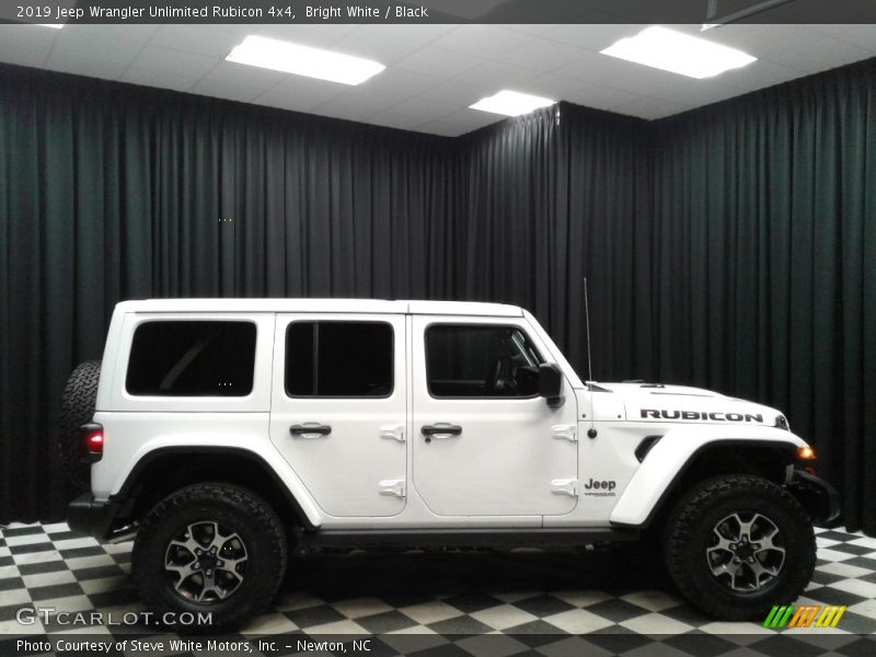 Bright White / Black 2019 Jeep Wrangler Unlimited Rubicon 4x4